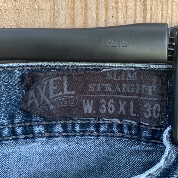 TK Axel Slim Straight Jeans — 36 x 30 - Picture 8 of 9